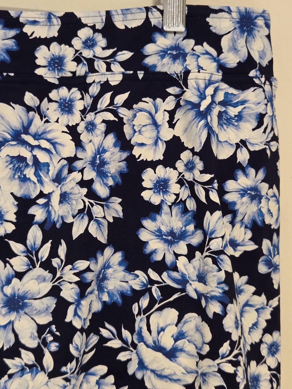 Lands' End Swim Skirt With Tummy Control - Deep Sea Navy Floral - Picture 6 of 13